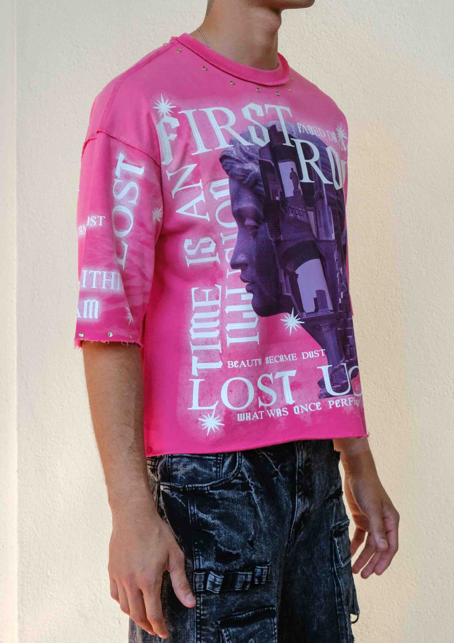 LOST UTOPIA OBLIVION CROPPED TEE