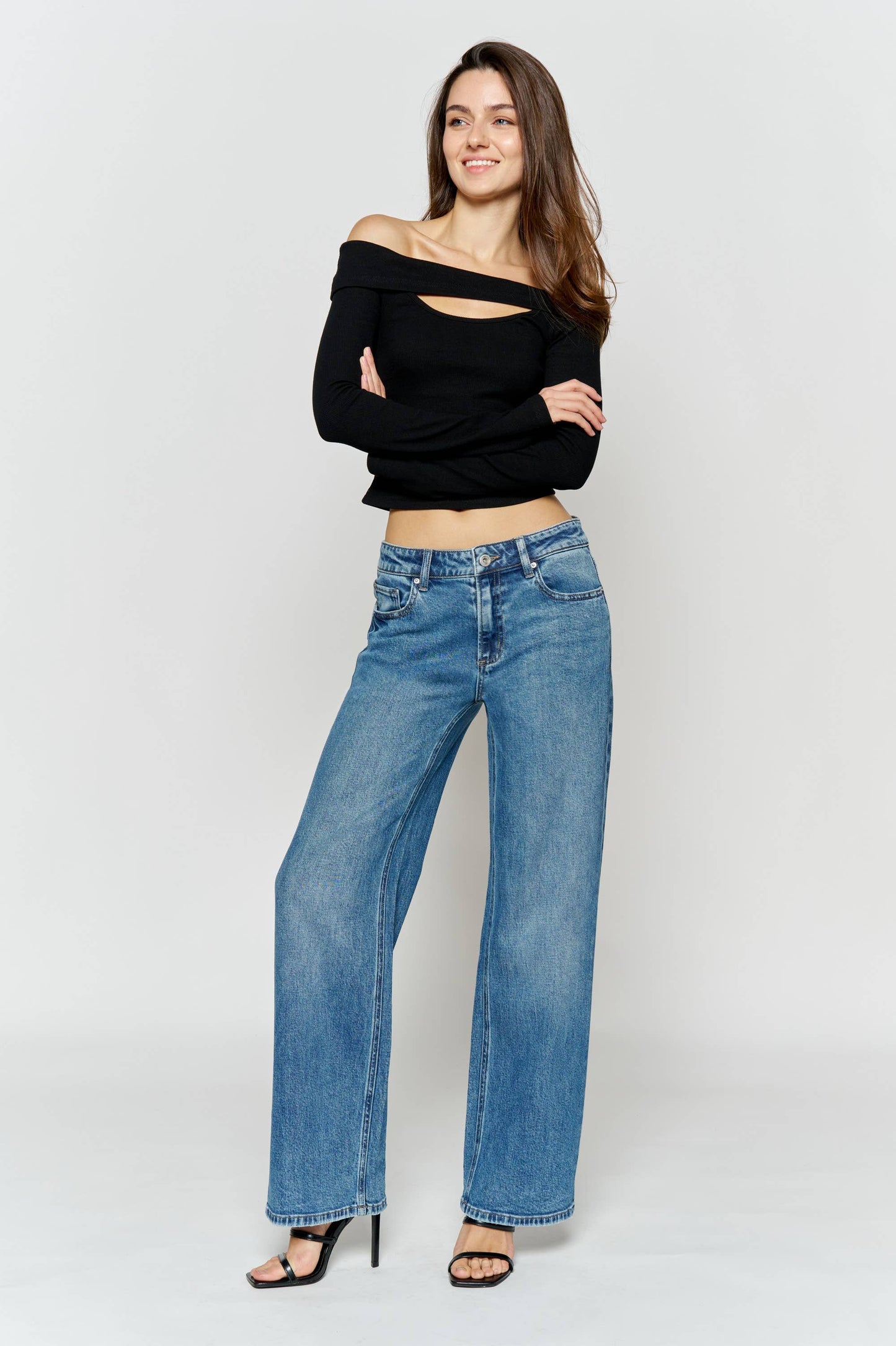 OPEN PACK Mid Waist Relaxed Wide Leg Jeans WXP7057